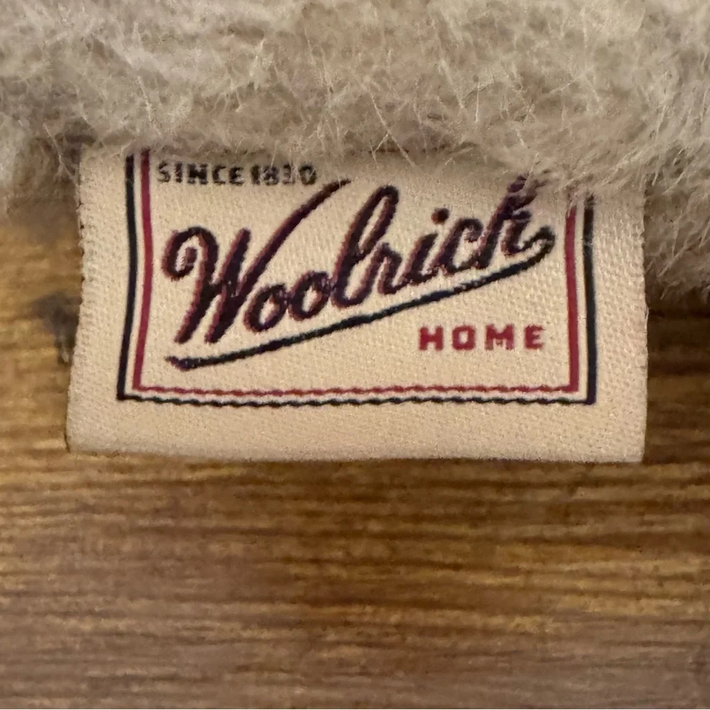 Woolrich Home Faux Fur Lodge‎ Throw Pillow Zippered Cover With Insert